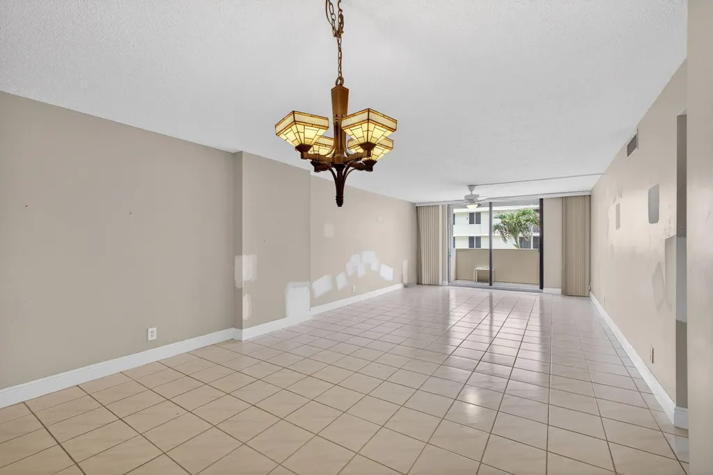 145 S Ocean Avenue Palm Beach Shores FL 33404