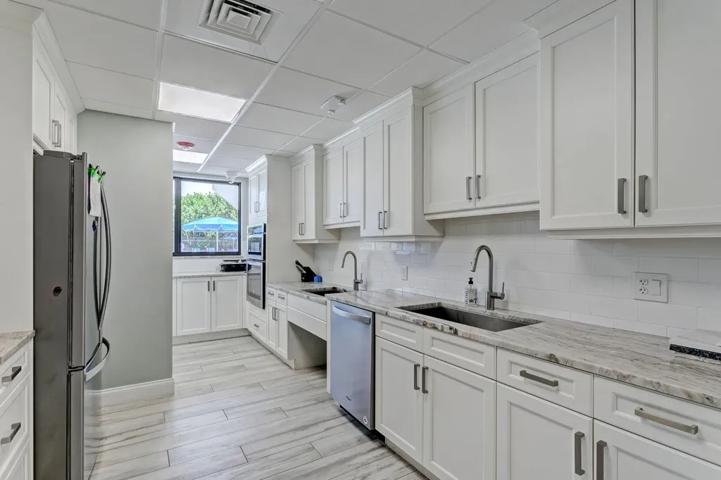 145 S Ocean Avenue Palm Beach Shores FL 33404