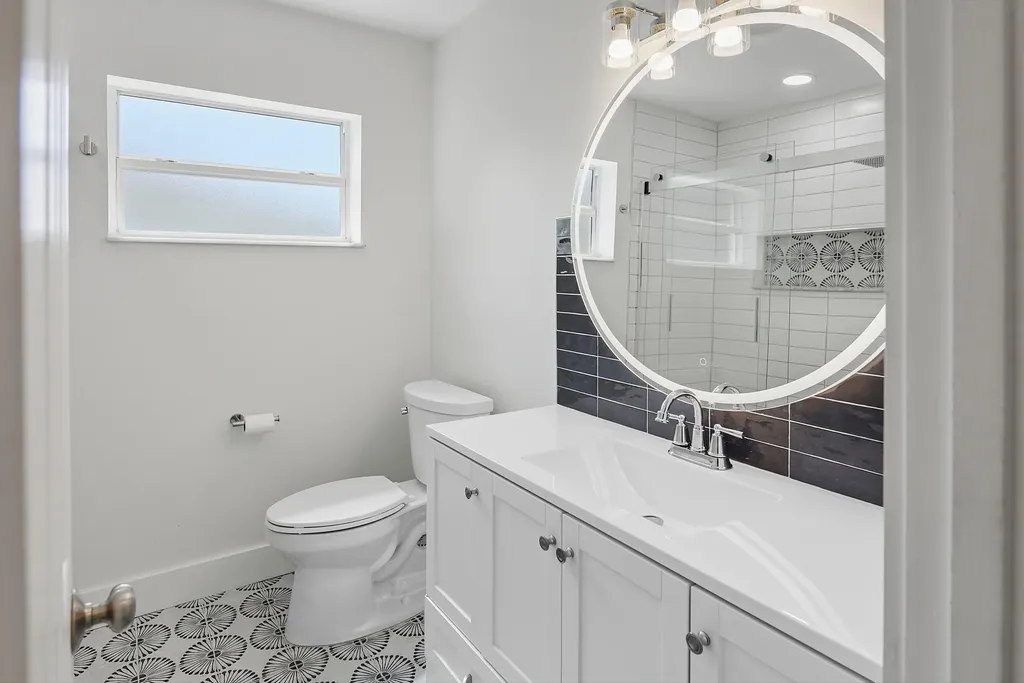 1460 NE 55th Street Fort Lauderdale FL 33334