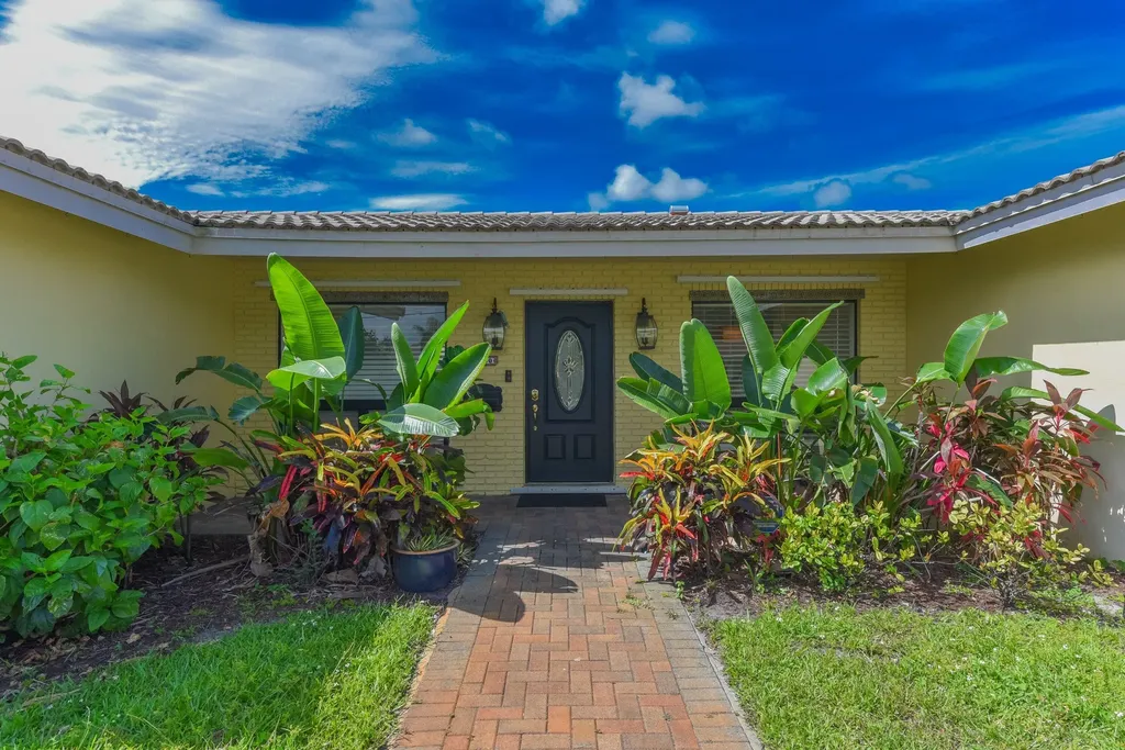 1460 NE 55th Street Fort Lauderdale FL 33334