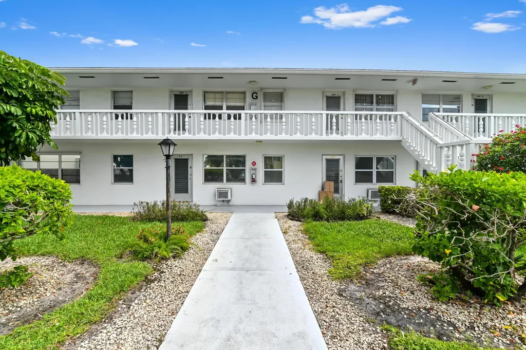 149 Coventry West Palm Beach FL 33417