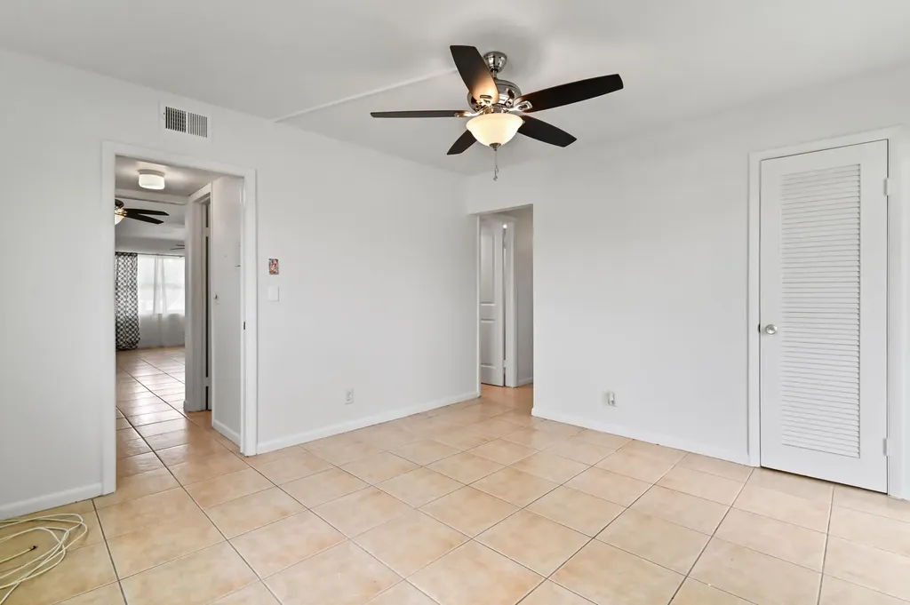 149 Coventry West Palm Beach FL 33417