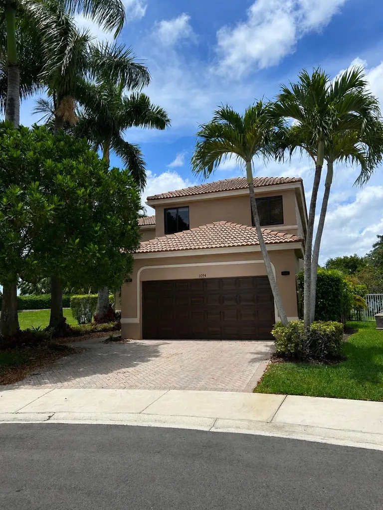 1094 Bluewood Terrace Weston FL 33327