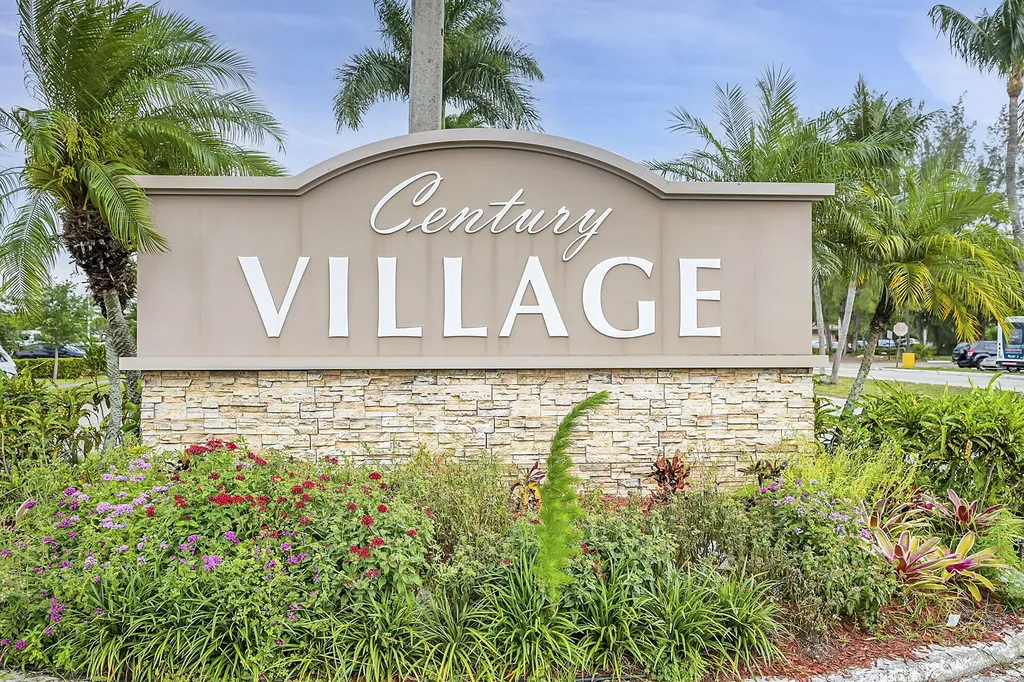 132 Cambridge F West Palm Beach FL 33417