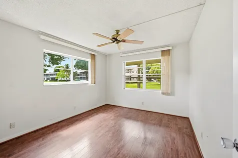 132 Cambridge F West Palm Beach FL 33417