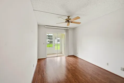 132 Cambridge F West Palm Beach FL 33417