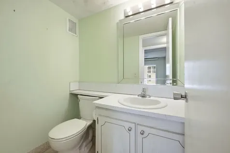 132 Cambridge F West Palm Beach FL 33417