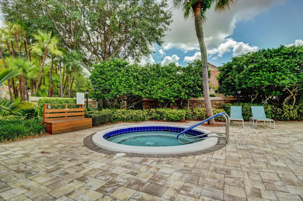 22663 Meridiana Drive Boca Raton FL 33433