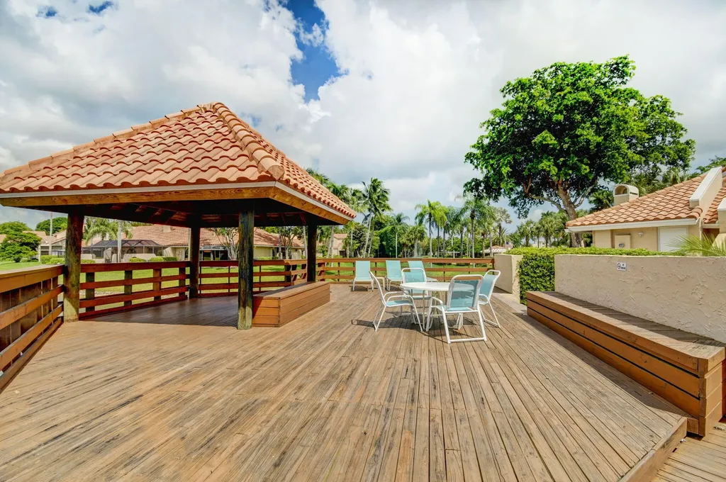 22663 Meridiana Drive Boca Raton FL 33433