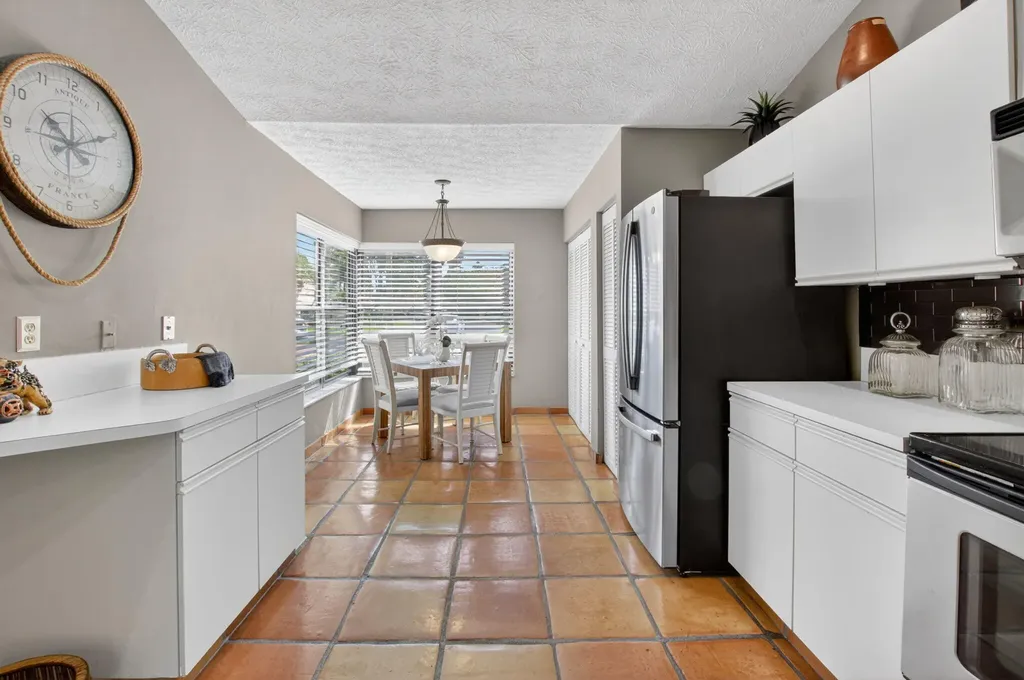22663 Meridiana Drive Boca Raton FL 33433