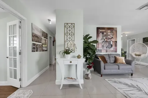 7204 NW 71st Avenue Tamarac FL 33321