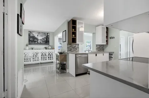 7204 NW 71st Avenue Tamarac FL 33321