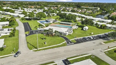 7204 NW 71st Avenue Tamarac FL 33321