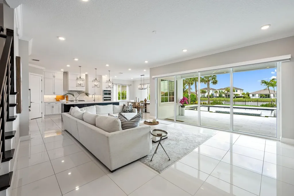 12115 Waterstone Circle Palm Beach Gardens FL 33412