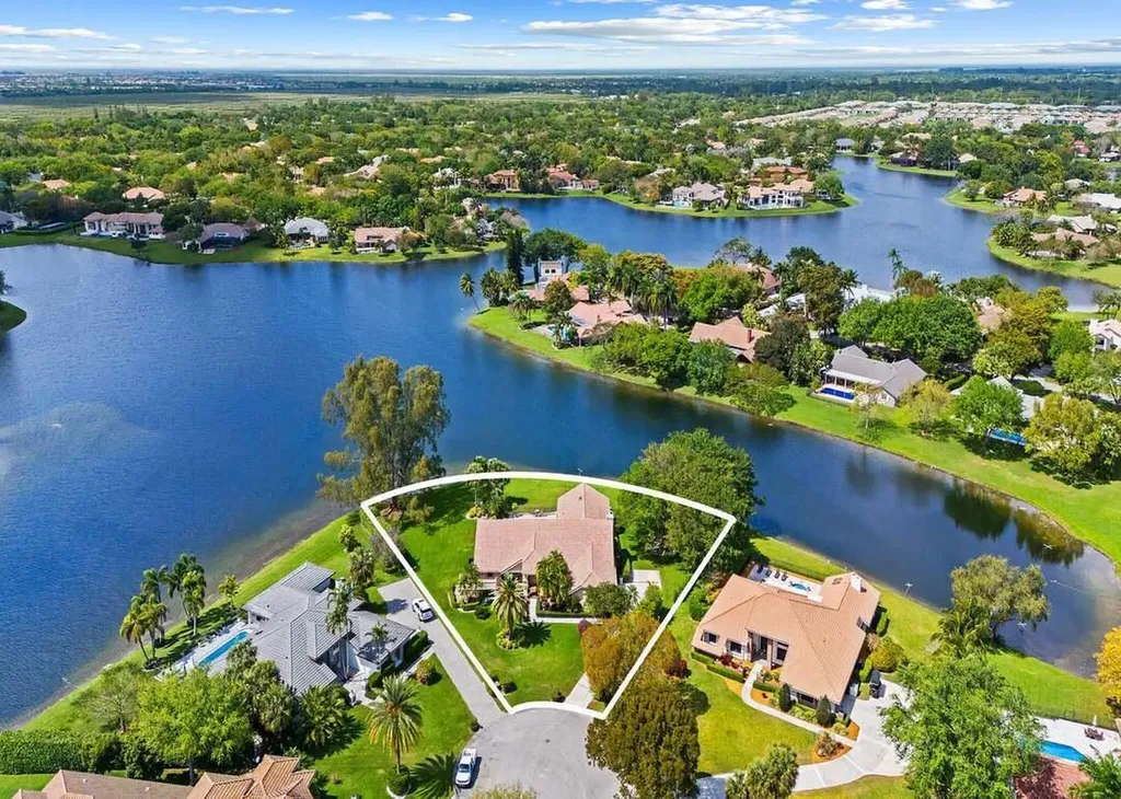 7511 Brigantine Lane Parkland FL 33067