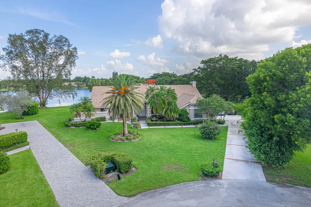 7511 Brigantine Lane Parkland FL 33067