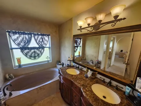 120 NW 189th Avenue NW Pembroke Pines FL 33029