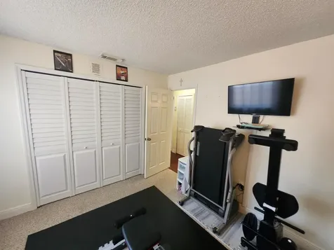 120 NW 189th Avenue NW Pembroke Pines FL 33029
