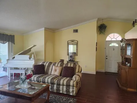 120 NW 189th Avenue NW Pembroke Pines FL 33029