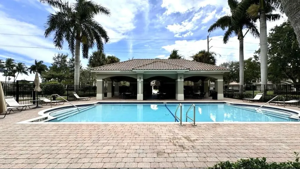 1025 Grove Park Circle Boynton Beach FL 33436
