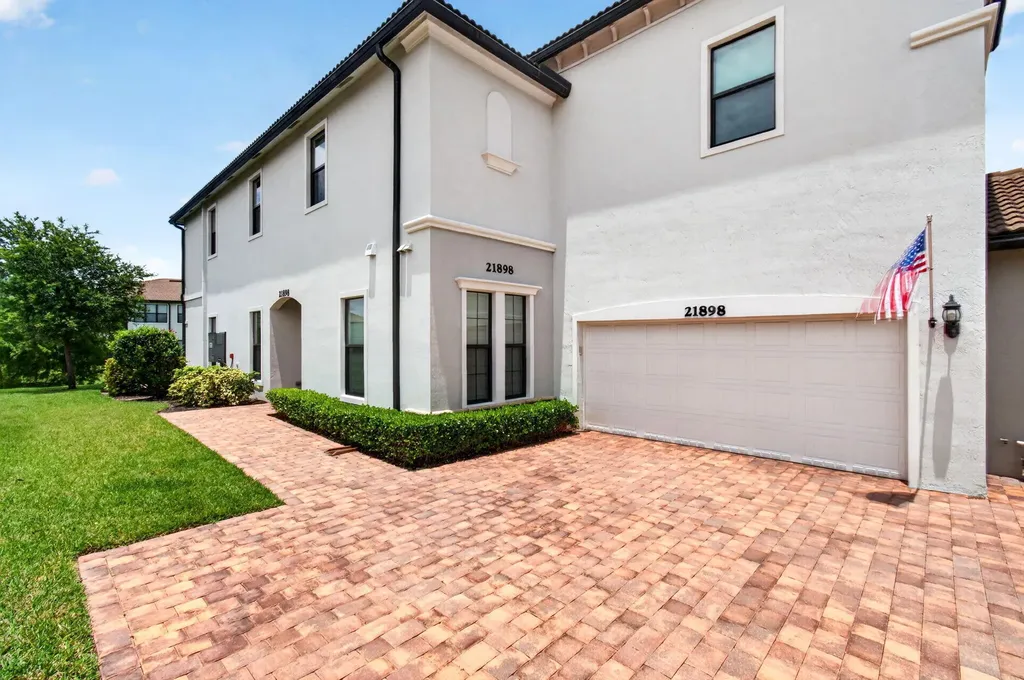 21898 Canadensis Circle Boca Raton FL 33428