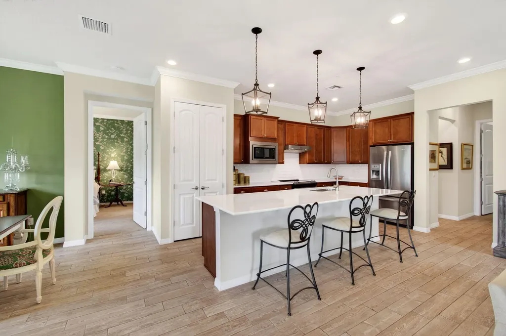 21898 Canadensis Circle Boca Raton FL 33428
