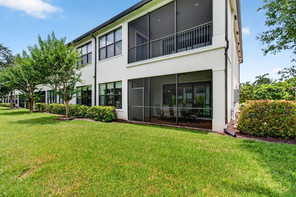 21898 Canadensis Circle Boca Raton FL 33428