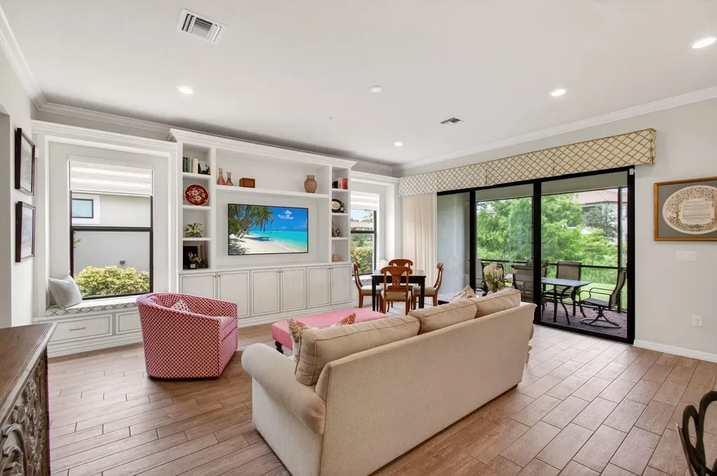 21898 Canadensis Circle Boca Raton FL 33428