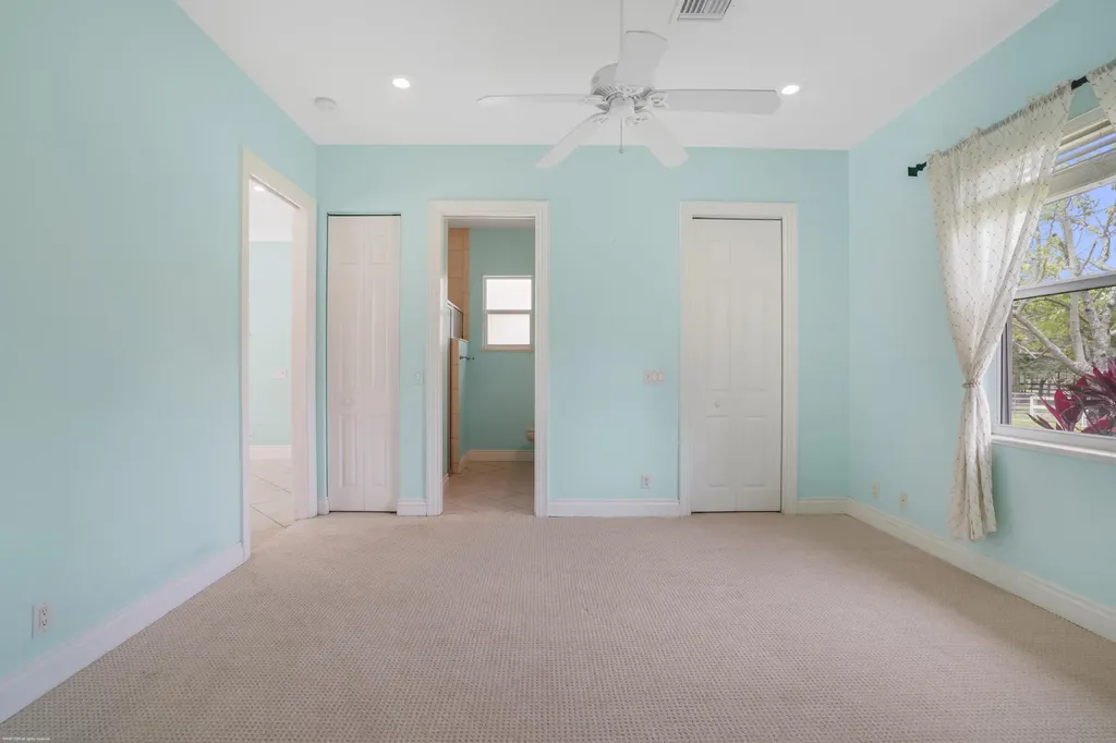 2560 Buck Ridge Trail Loxahatchee FL 33470