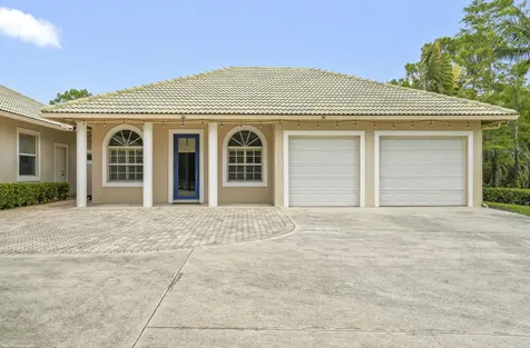 2560 Buck Ridge Trail Loxahatchee FL 33470
