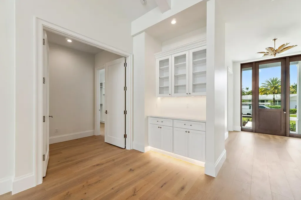 131 Dory Road S North Palm Beach FL 33408