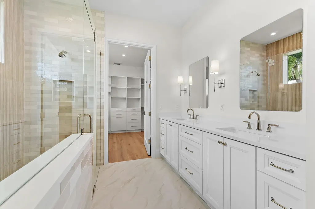 131 Dory Road S North Palm Beach FL 33408
