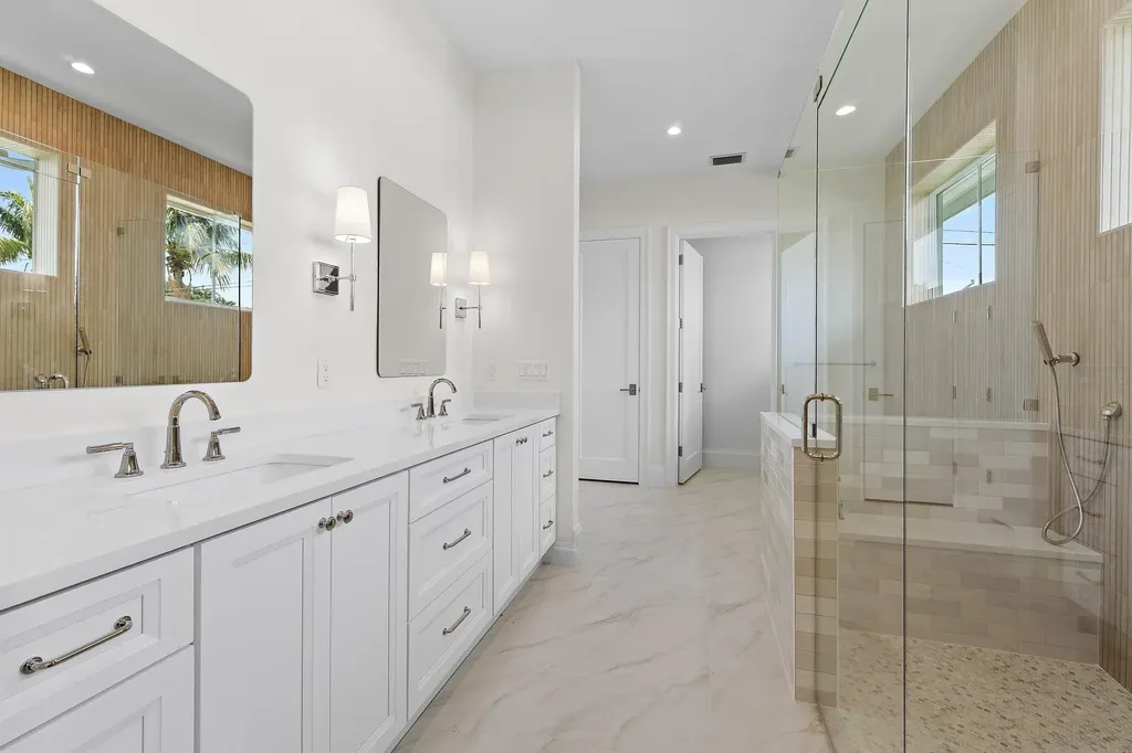 131 Dory Road S North Palm Beach FL 33408