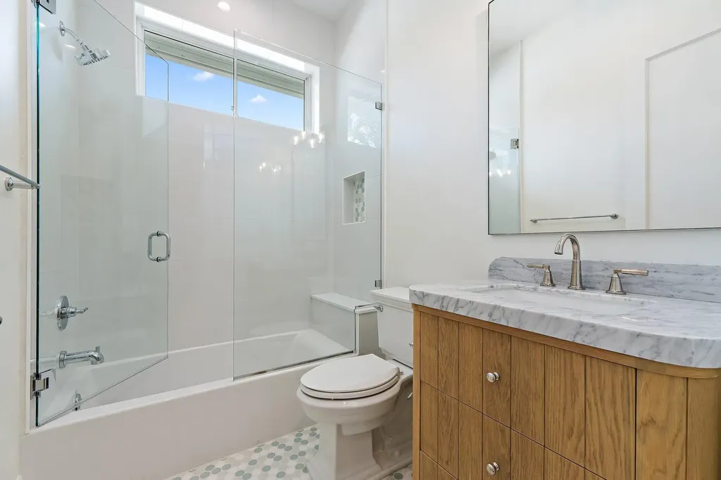 131 Dory Road S North Palm Beach FL 33408