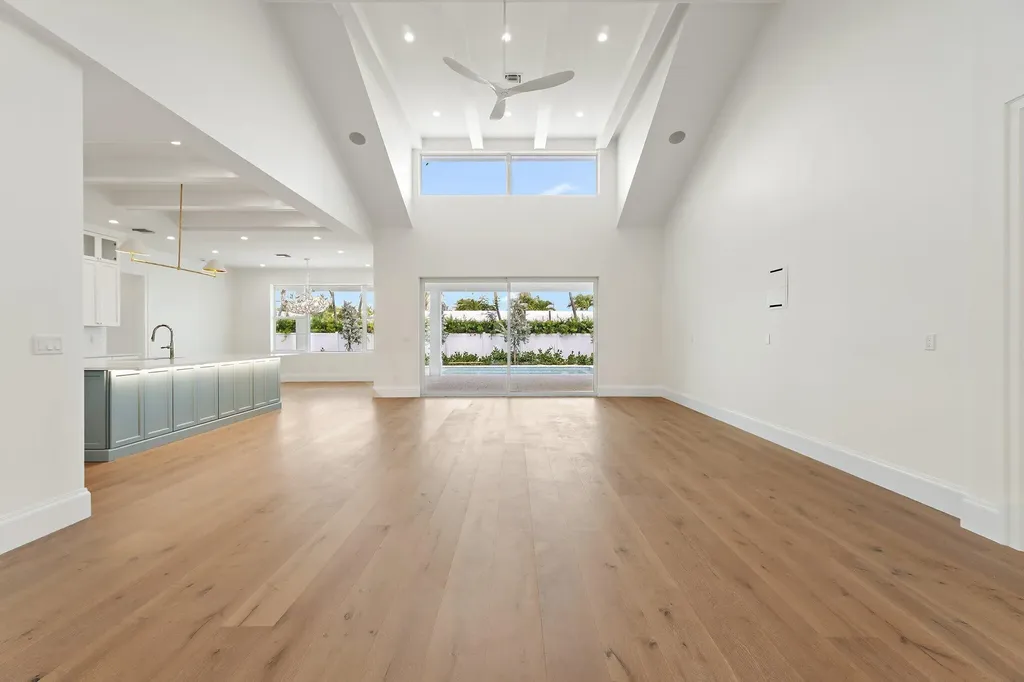 131 Dory Road S North Palm Beach FL 33408