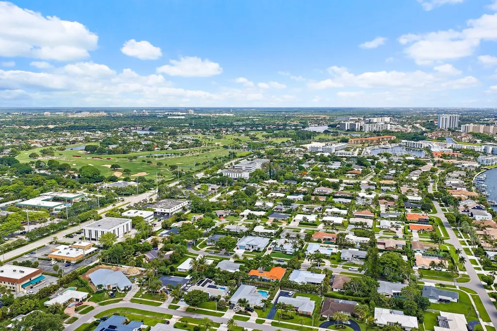 131 Dory Road S North Palm Beach FL 33408