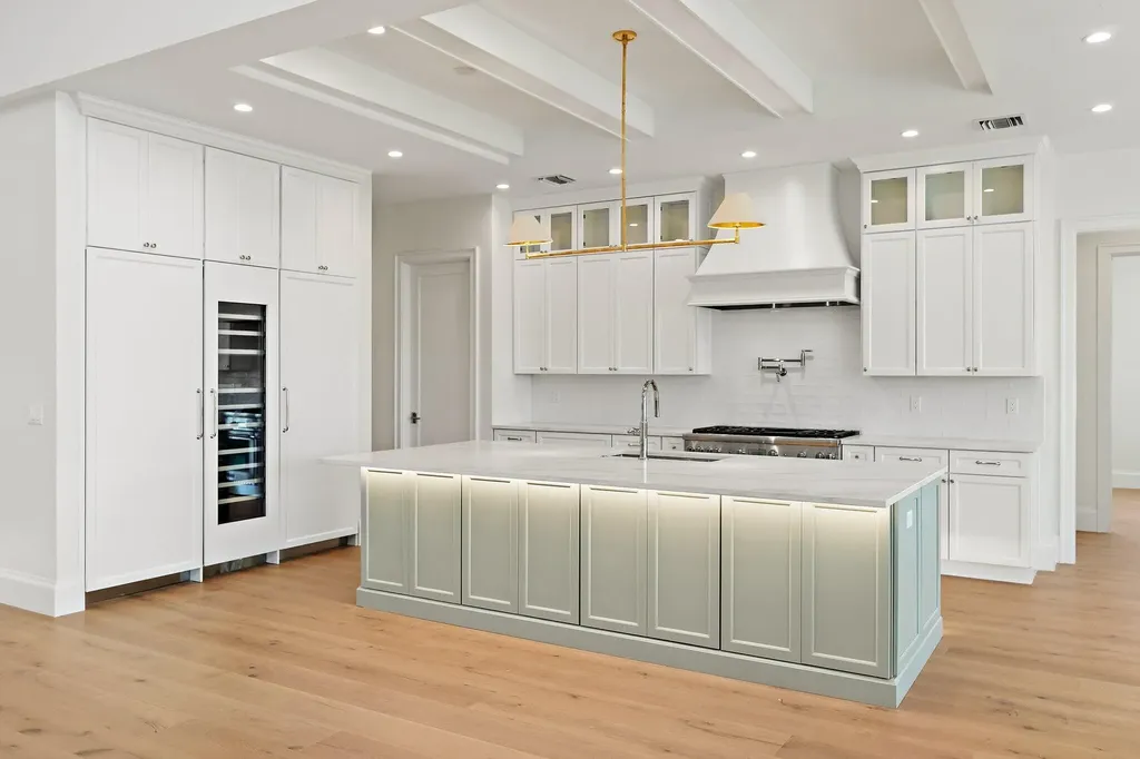 131 Dory Road S North Palm Beach FL 33408