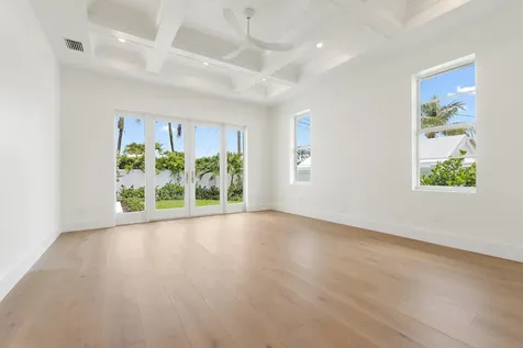 131 Dory Road S North Palm Beach FL 33408