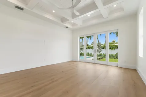 131 Dory Road S North Palm Beach FL 33408
