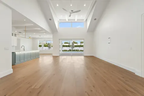 131 Dory Road S North Palm Beach FL 33408
