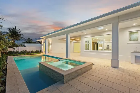 131 Dory Road S North Palm Beach FL 33408