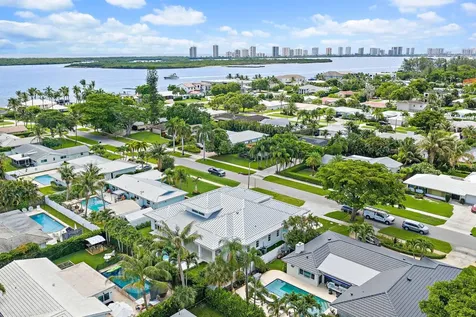131 Dory Road S North Palm Beach FL 33408