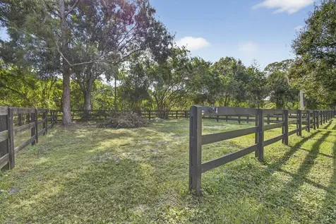 14346 33rd Place N Loxahatchee Groves FL 33470