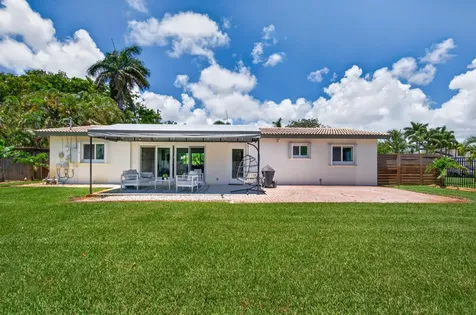 4800 NE 15th Terrace Oakland Park FL 33334