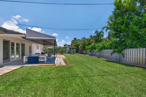 4800 NE 15th Terrace Oakland Park FL 33334
