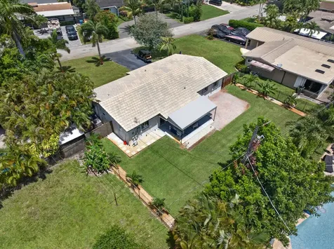 4800 NE 15th Terrace Oakland Park FL 33334