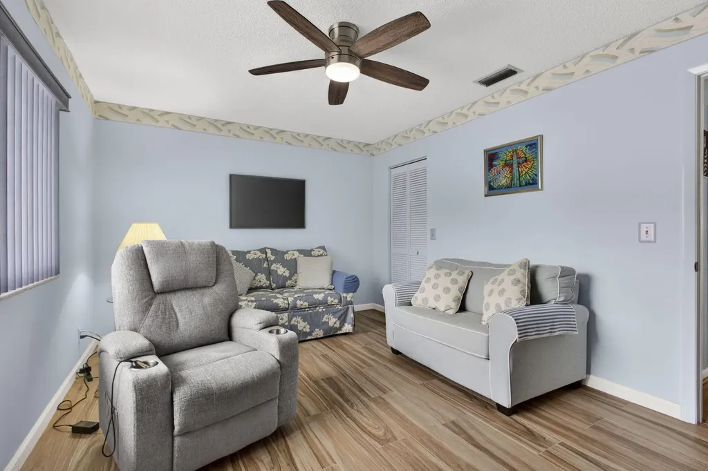 2641 W Gately Drive W West Palm Beach FL 33415