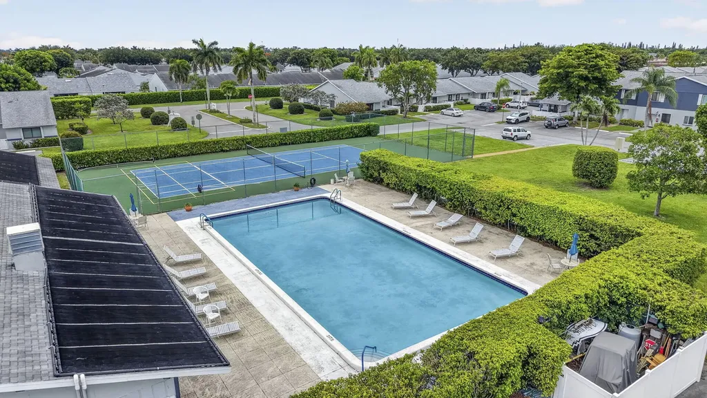 2641 W Gately Drive W West Palm Beach FL 33415