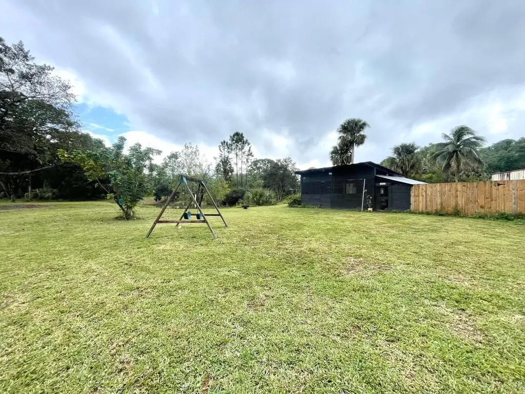 15780 N 99th Street Street N The Acreage FL 33412