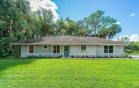 15780 N 99th Street Street N The Acreage FL 33412